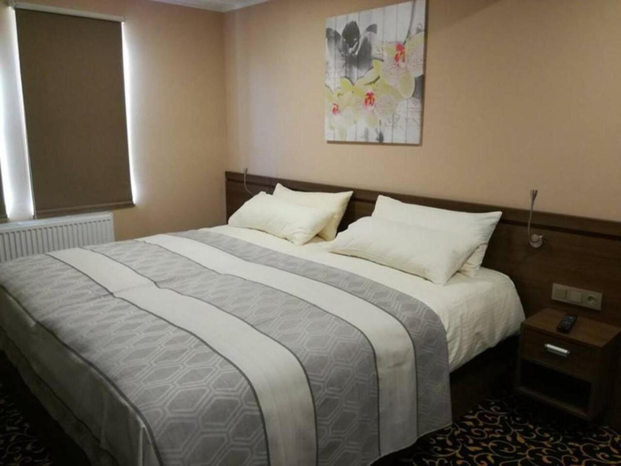 Hotel Zum Weissen Ochsen Aalen Zewnętrze zdjęcie