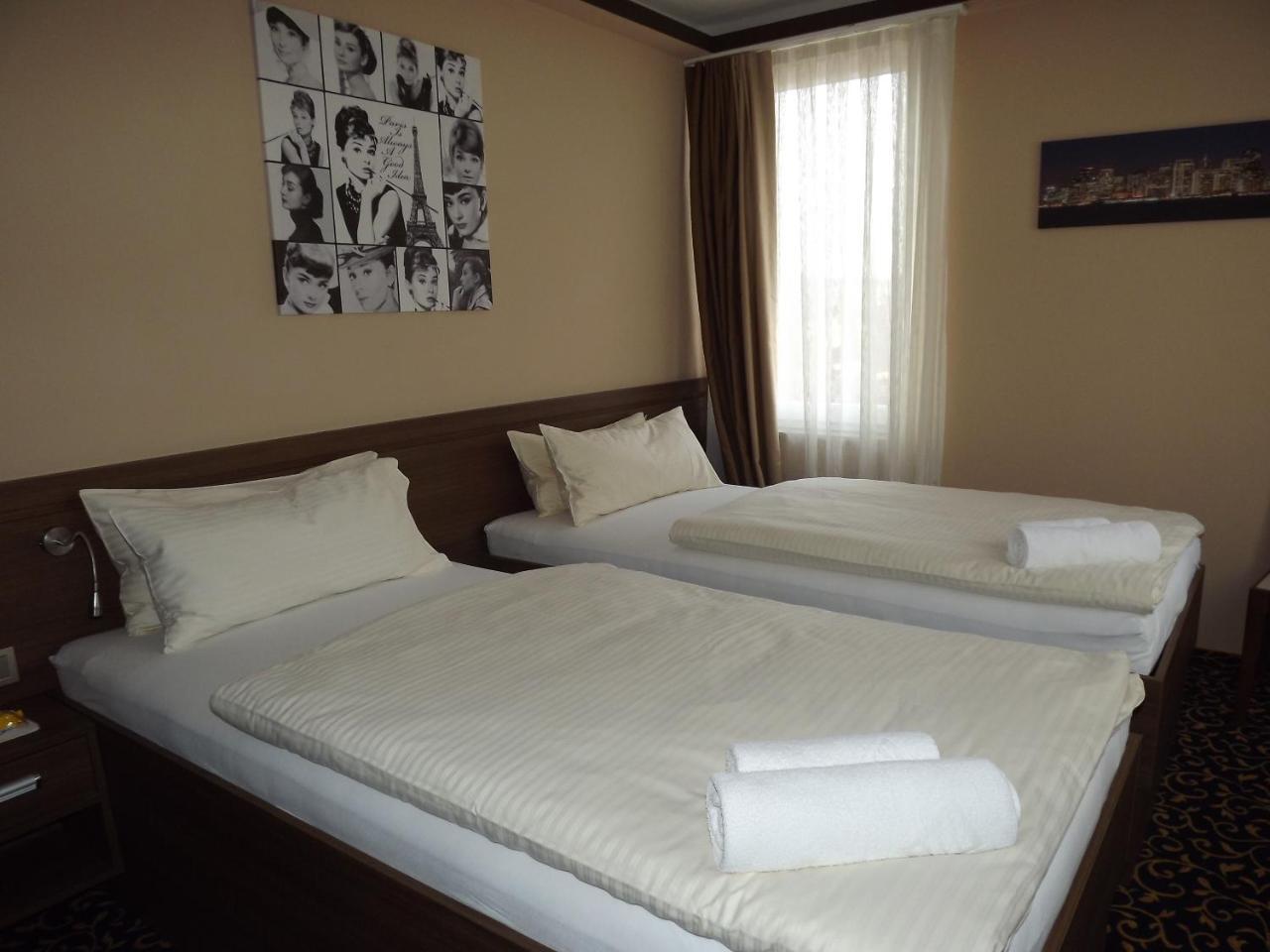 Hotel Zum Weissen Ochsen Aalen Zewnętrze zdjęcie