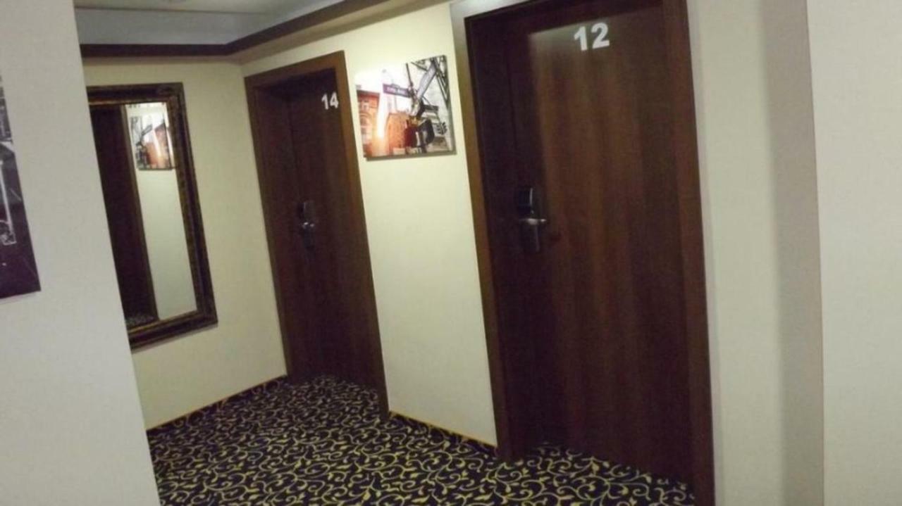 Hotel Zum Weissen Ochsen Aalen Zewnętrze zdjęcie